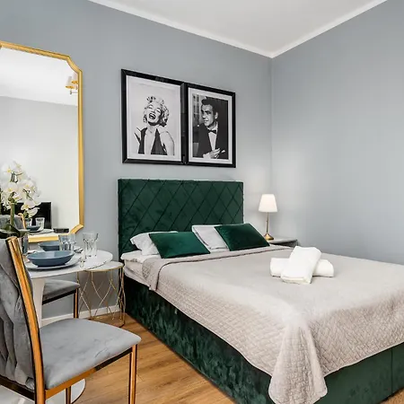 Appartement Prymasa Tysiaclecia 83a Center View Free Garage By Perfect 920 *