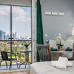 Prymasa Tysiaclecia 83a Center View Free Garage By Perfect 920 شقة وارسو