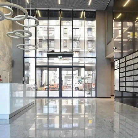 شقة Prymasa Tysiaclecia 83a Center View Free Garage By Perfect 920 *