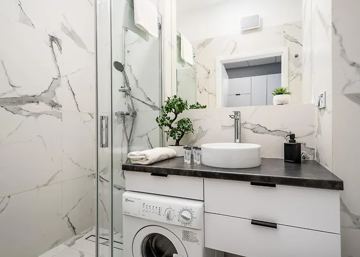 شقة Prymasa Tysiaclecia 83a Center View Free Garage By Perfect 920