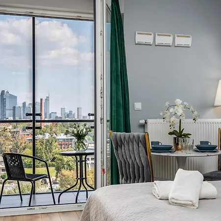Prymasa Tysiaclecia 83a Center View Free Garage By Perfect 920 Apartment Warsaw