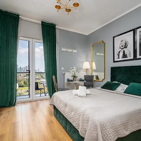 Διαμέρισμα Prymasa Tysiaclecia 83a Center View Free Garage By Perfect 920