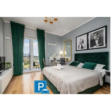 Prymasa Tysiaclecia 83a Center View Free Garage By Perfect 920 Apartment *